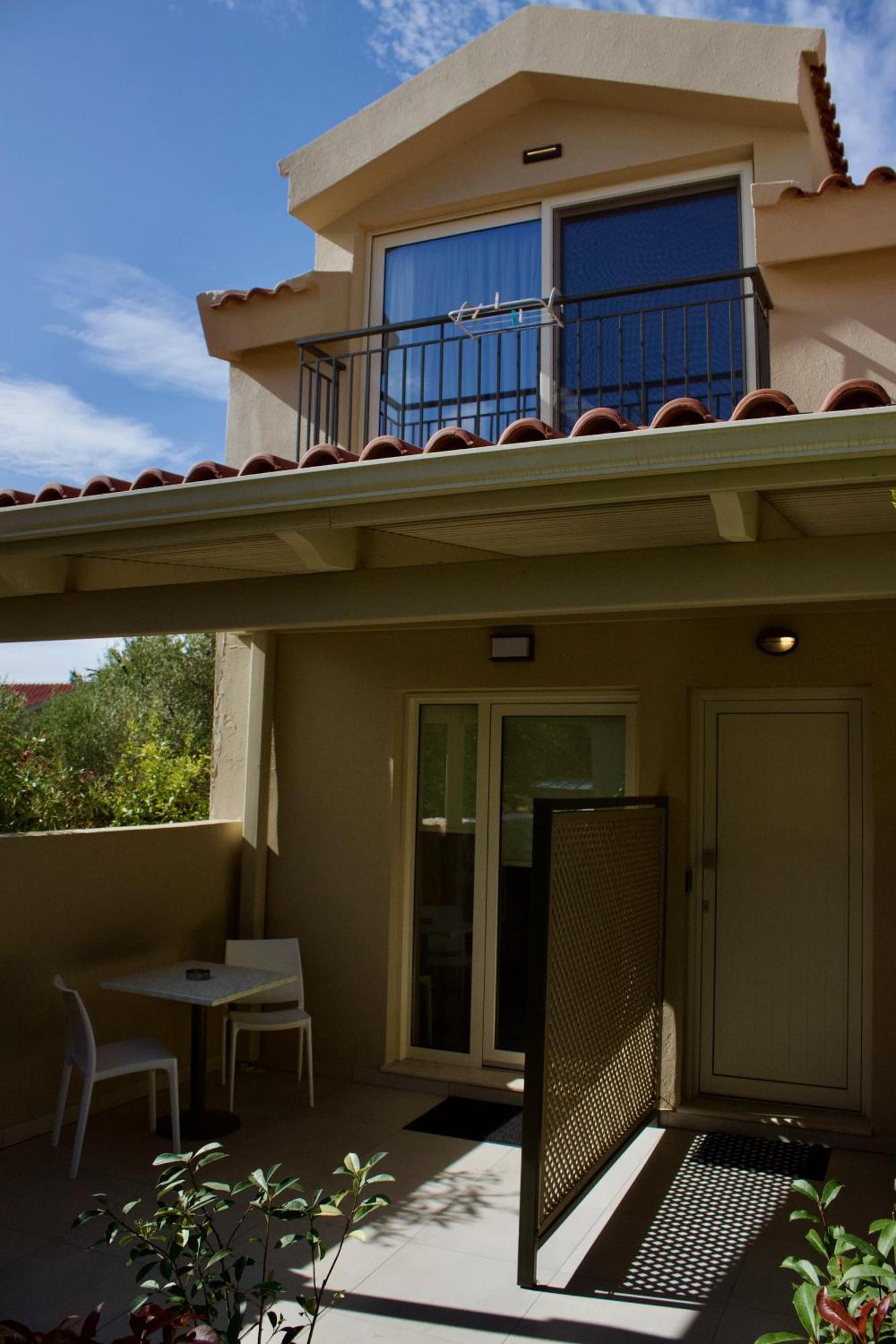 Makris Yialos Apartments Ласси Экстерьер фото