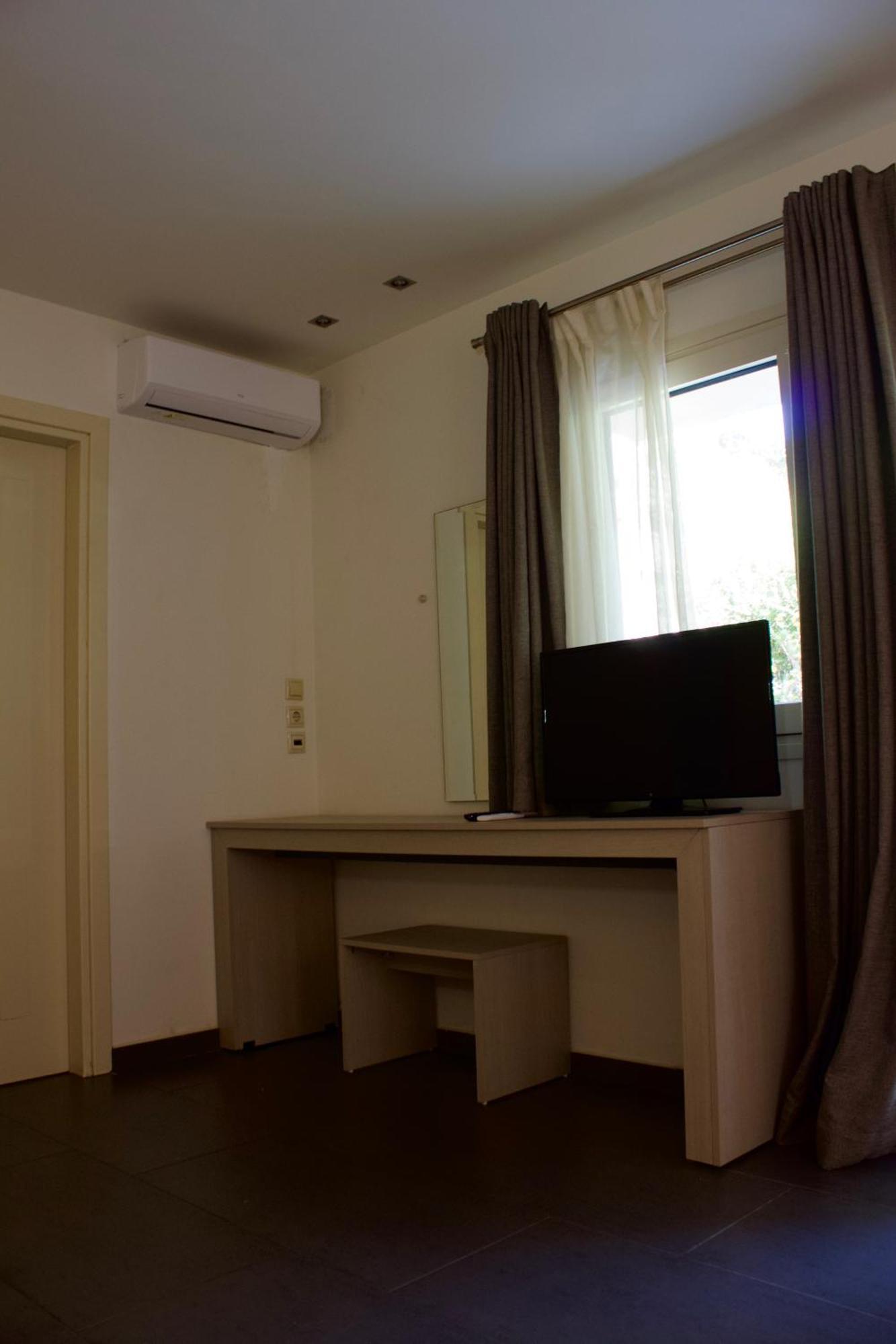 Makris Yialos Apartments Ласси Экстерьер фото